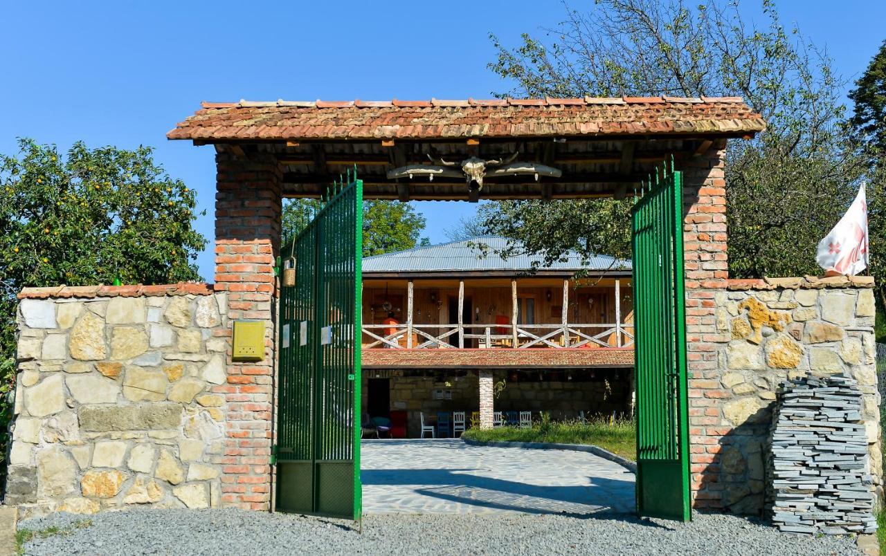 Agro Guesthouse Korena Кутаиси Екстериор снимка