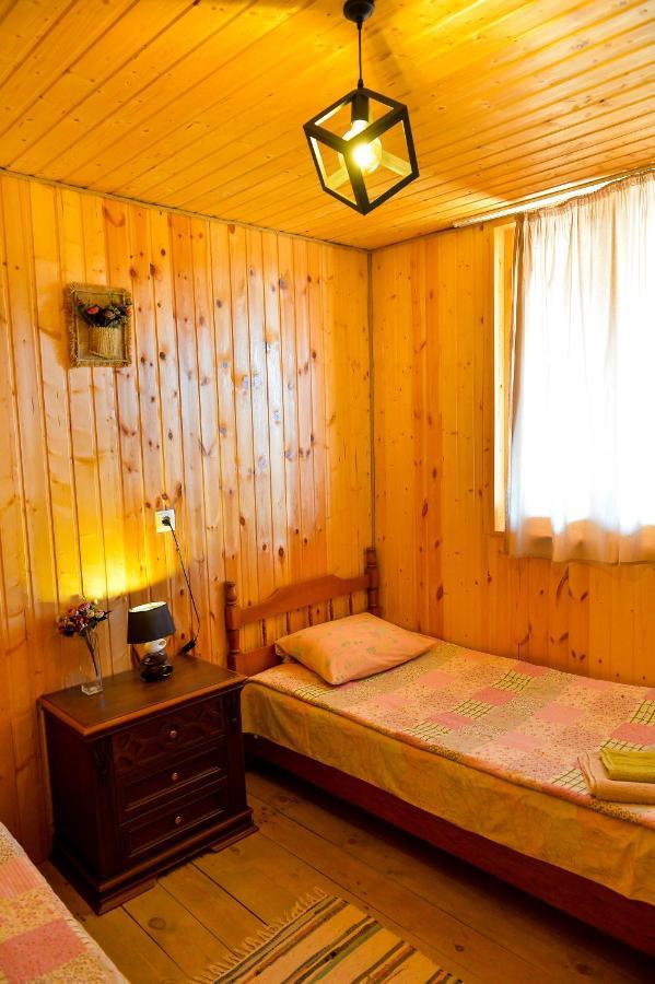 Agro Guesthouse Korena Кутаиси Екстериор снимка